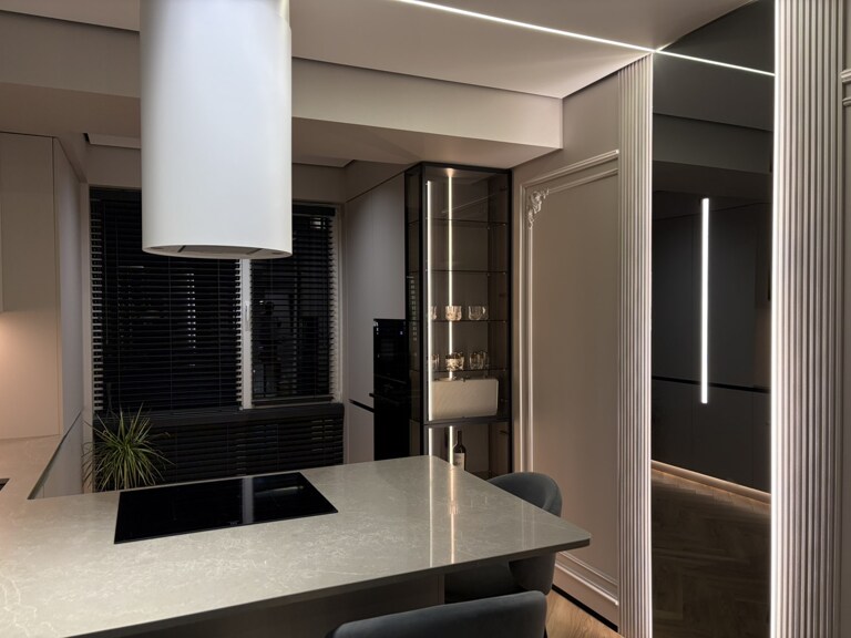 BUCATARIA N:31 gallery image #0