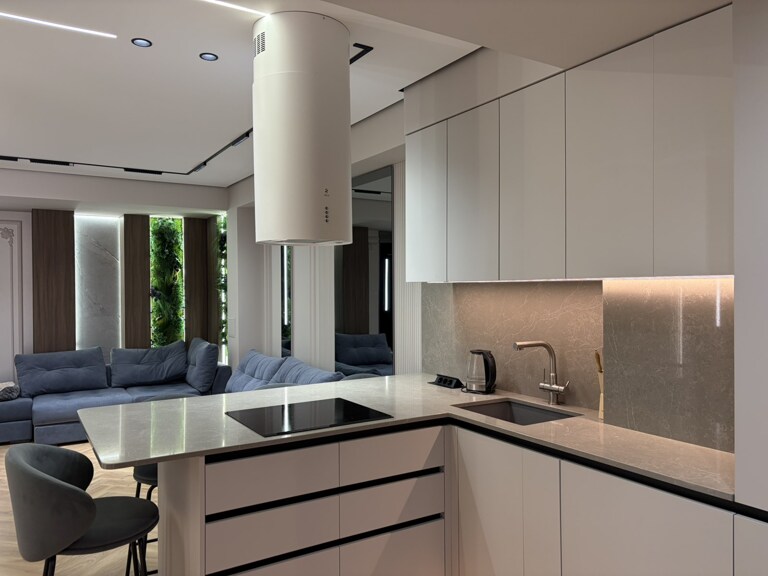 BUCATARIA N:31 gallery image #1