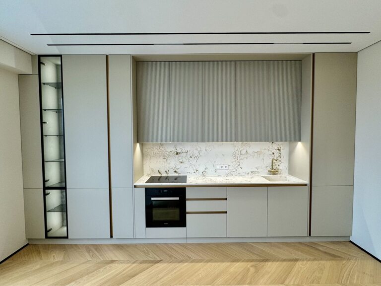 BUCATARIA N:30 gallery image #1